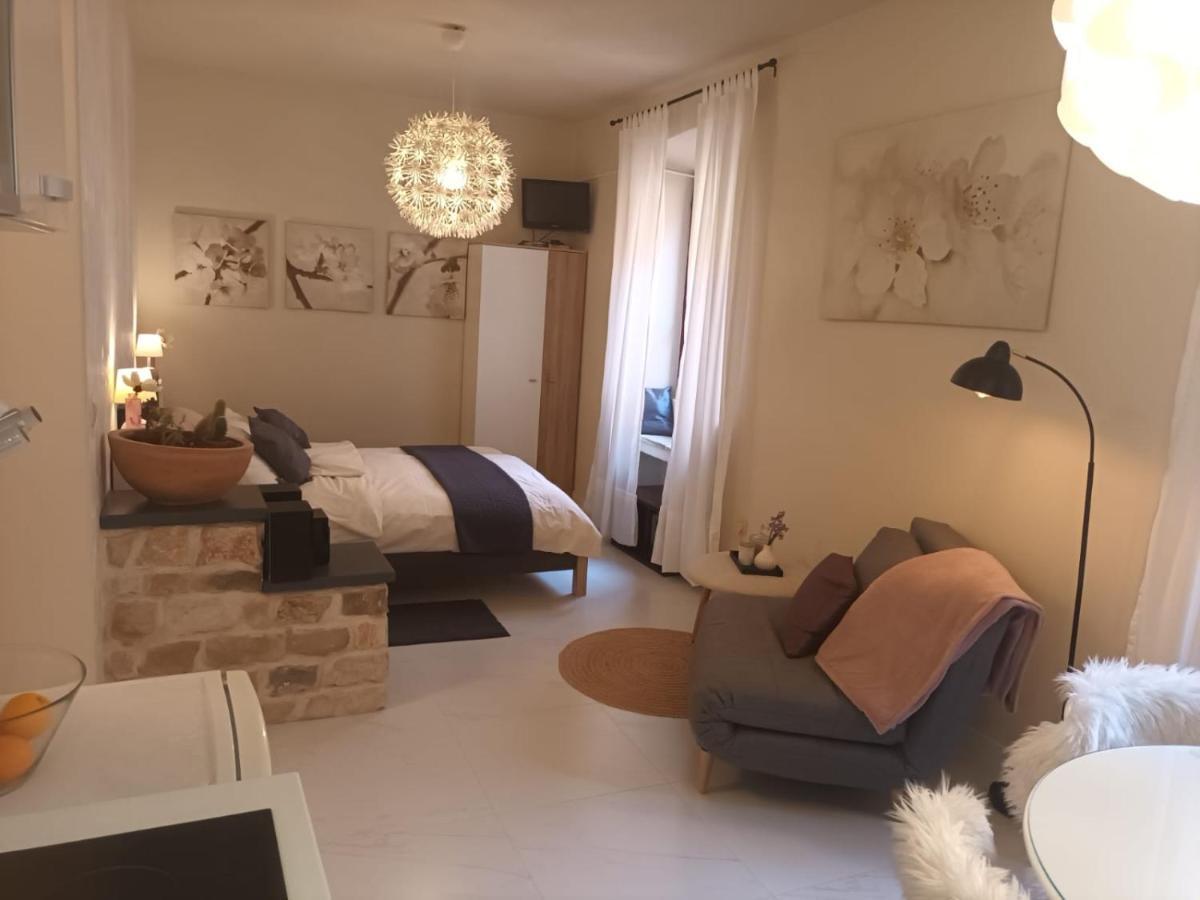 Leut Apartment Корчула Экстерьер фото